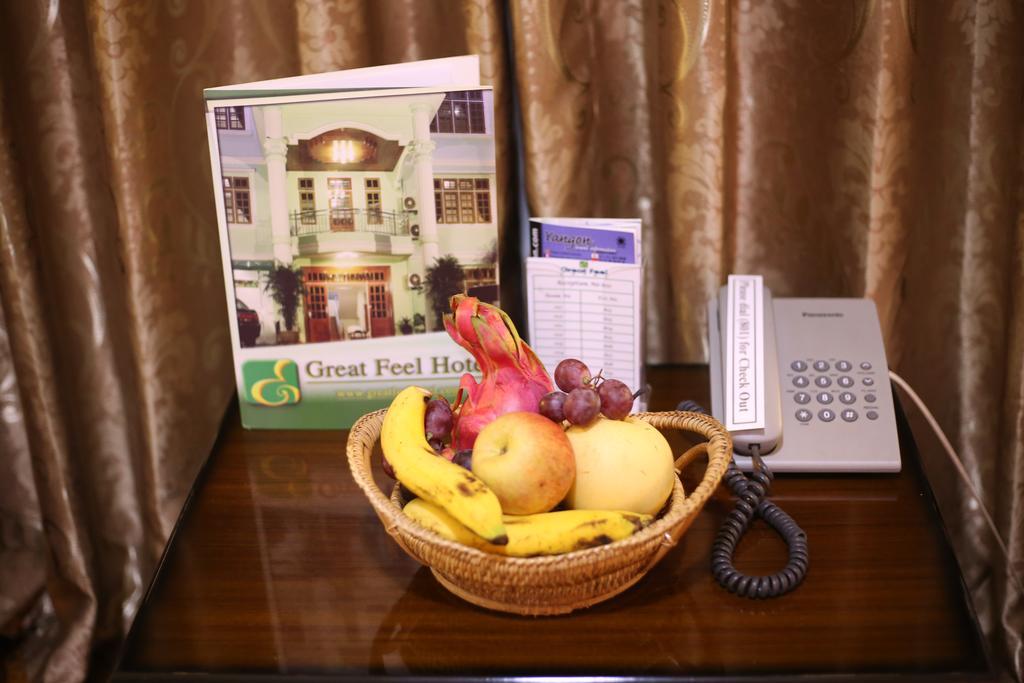 Great Feel Hotel Янгон Экстерьер фото